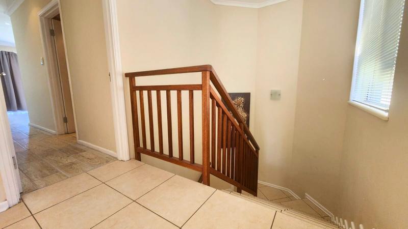 To Let 3 Bedroom Property for Rent in Pinnacle Point Golf Estate Western Cape